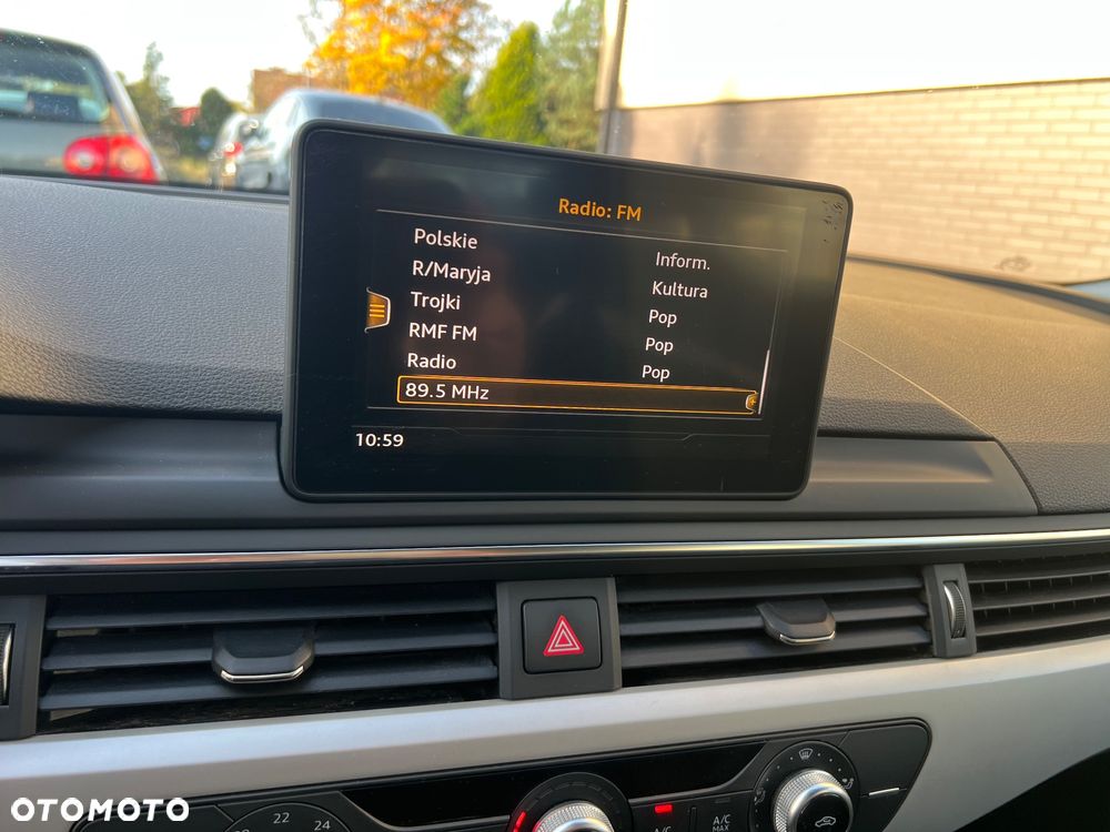 Audi A4 Avant 2.0 TDI DPF Ambiente - 18