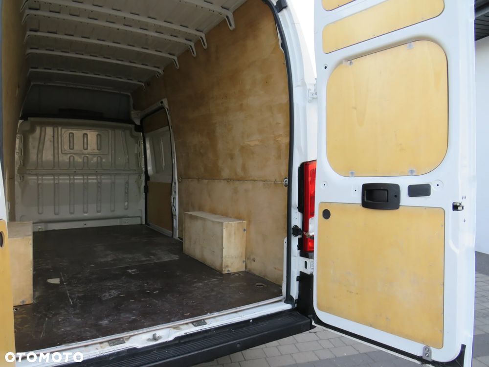 Peugeot Boxer Maxi L4H3 2.2HDi 140Ps - 36