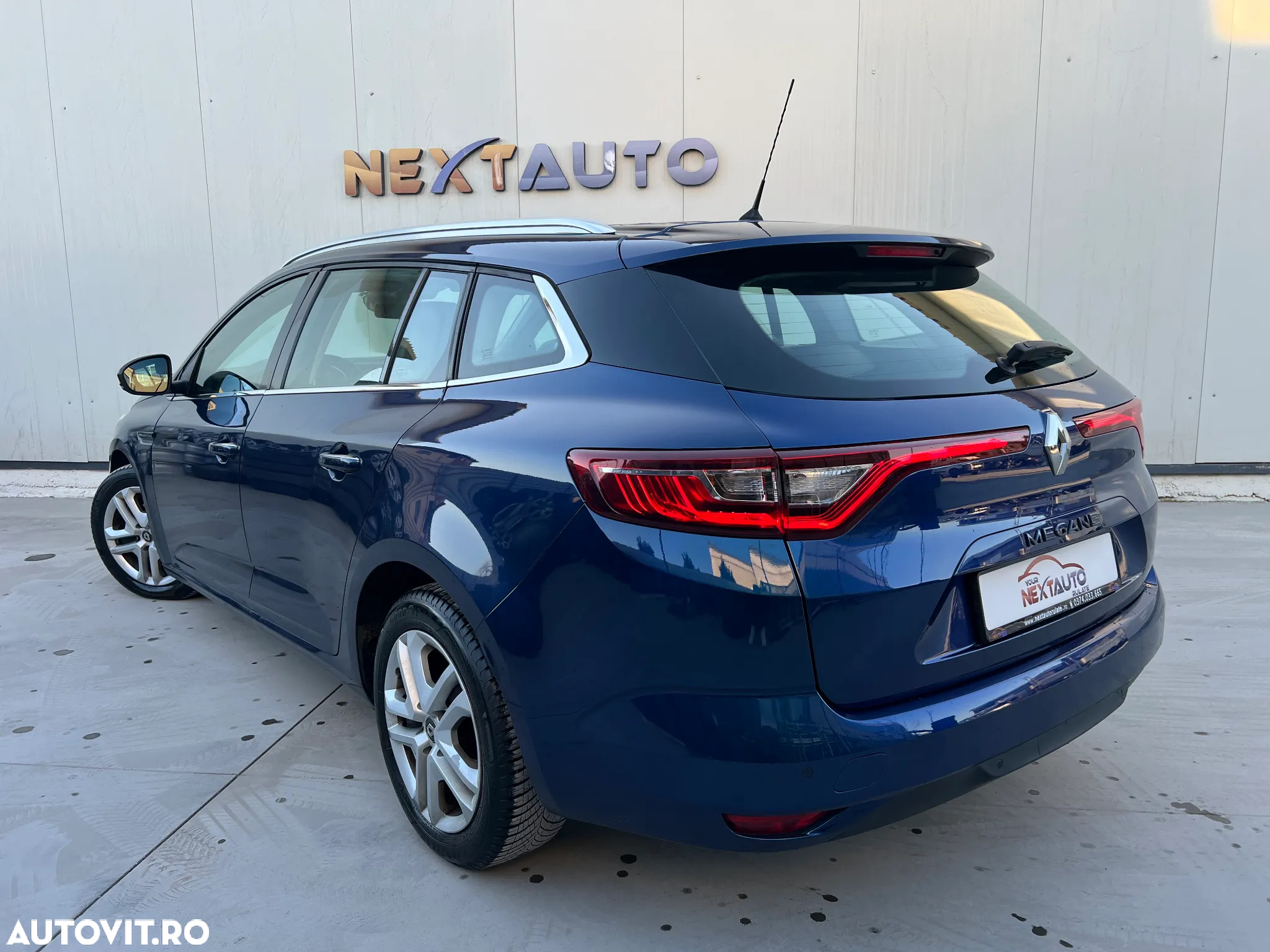Renault Megane Estate 1.5 dCI EDC Intens - 4