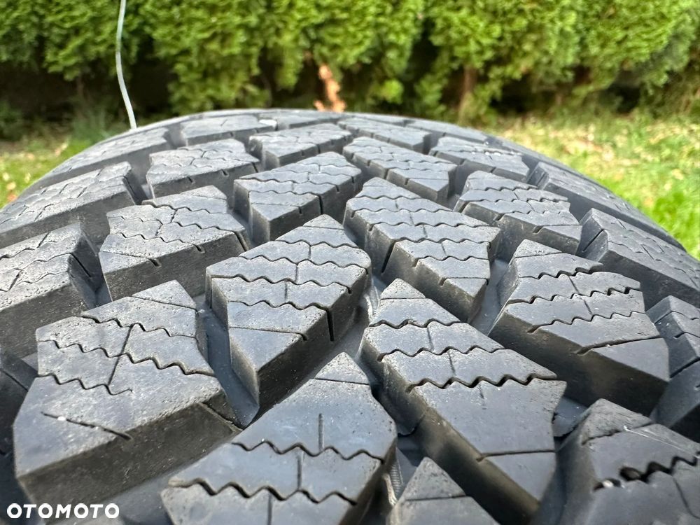 OPONA ZIMOWA ZIMA 195/65/15 15 CALI BRIDGESTONE BLIZZAK LM001 ŁADNA F-VAT - 6
