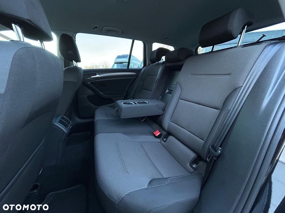 Volkswagen Golf 1.4 TSI BMT Comfortline DSG - 18