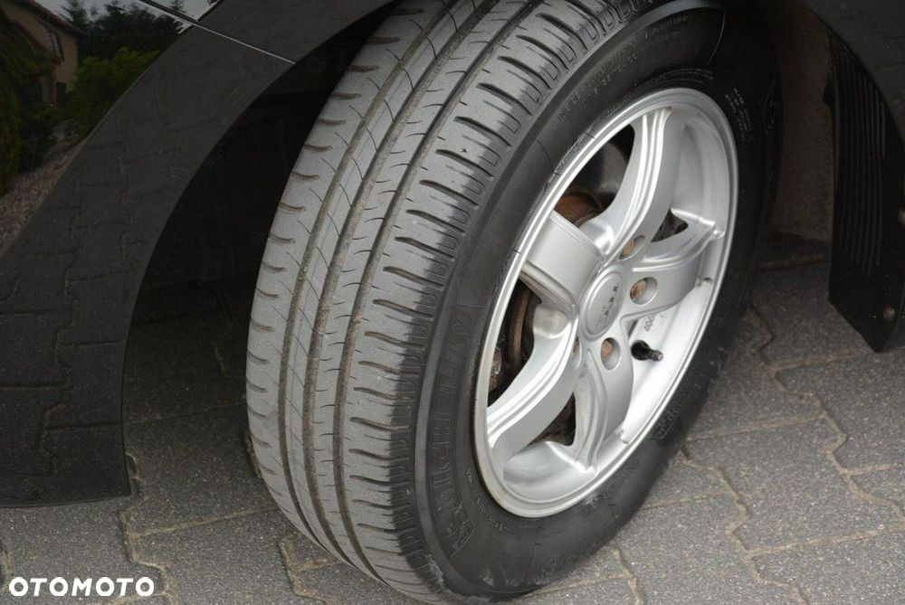 Hyundai i30 1.4 Classic - 29