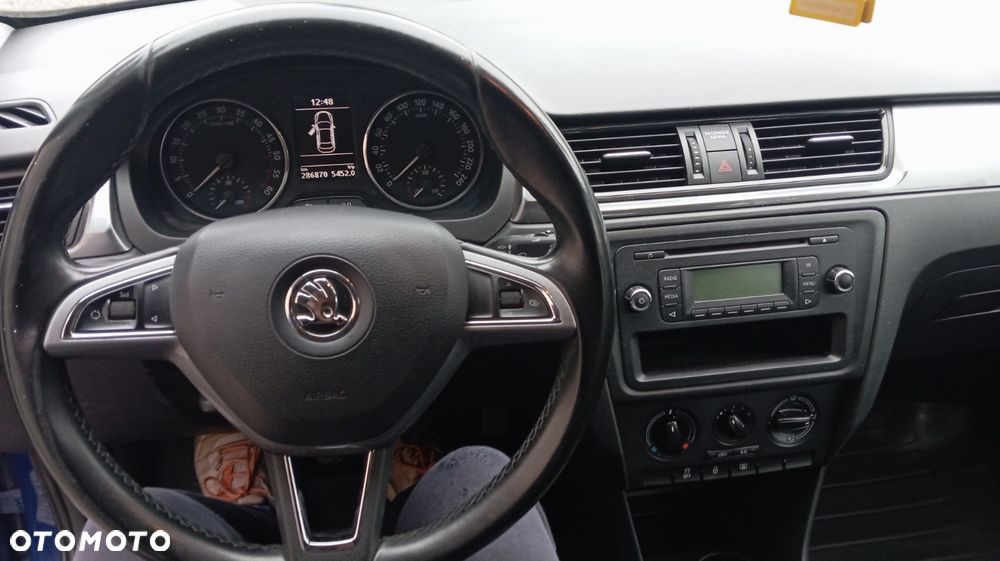 Skoda RAPID 1.6 TDI DPF Edition - 5