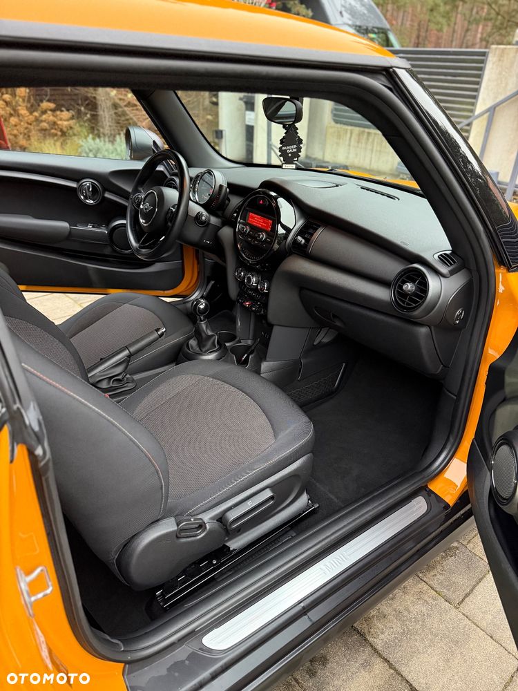 MINI ONE Standard - 11