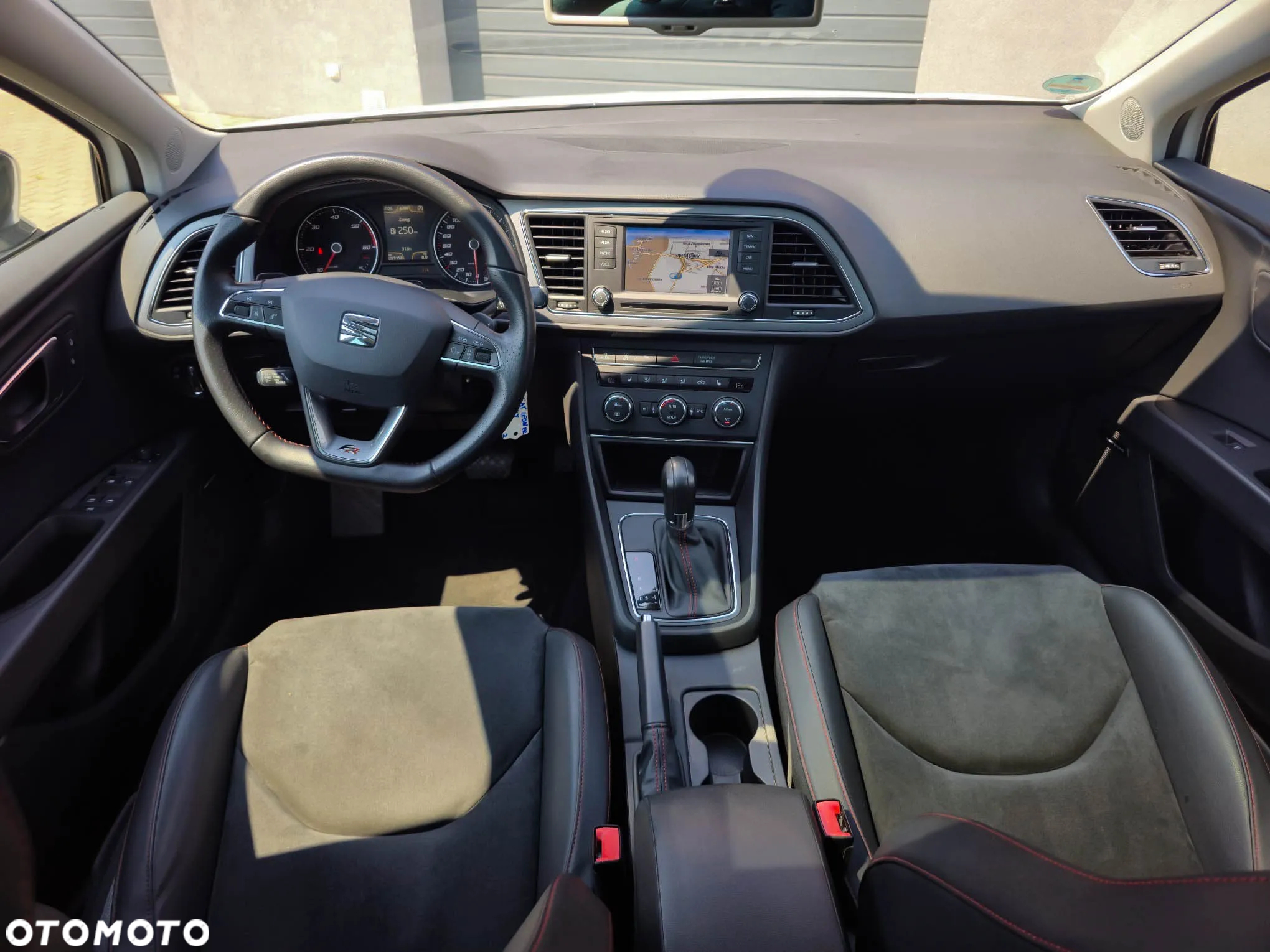 Seat Leon 2.0 TDI DPF DSG FR - 36