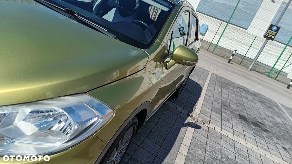 Suzuki SX4 S-Cross 1.6 Premium Plus 4WD CVT - 6