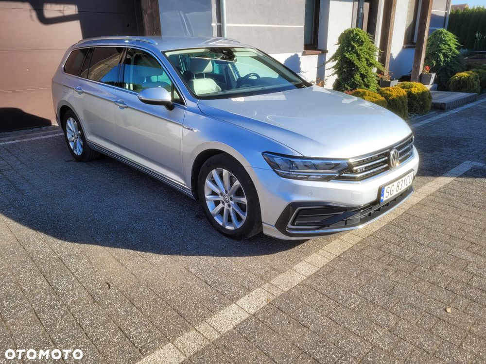 Volkswagen Passat 1.4 TSI DSG GTE - 1