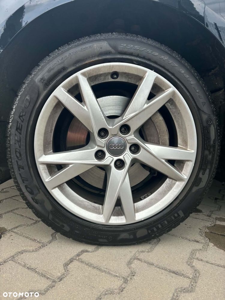 Audi A4 Avant 2.0 TDI ultra S tronic - 2