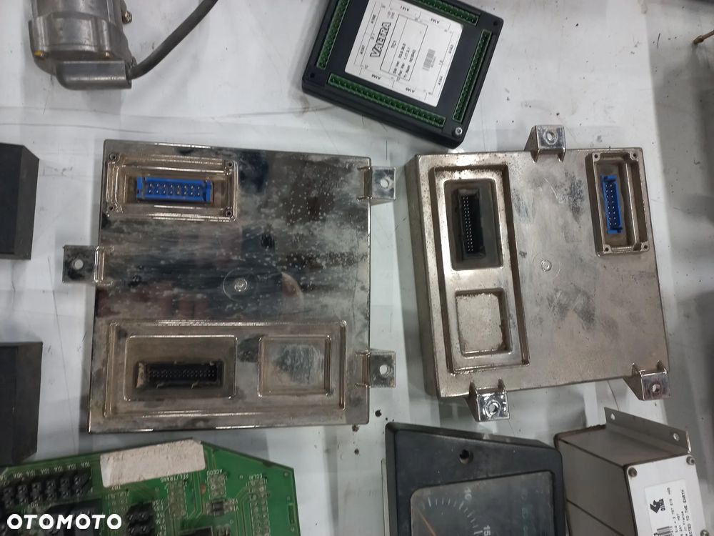 Sterownik,Moduł,Licznik 710147A2,RE231727,86013117,7700022917,3788837M1,3618318M02,AUTO5,NS-107236,NS-107237,NS-107213,1118267.0, 464030010A,11085960,1171850,117231.1, 33373030, EHR,CLAAS,CEBIS,VALTRA,MASSEY,RENAULT,JOHN DEERE,FORD,JEDNOSTKA STERUJĄCA,CS 86, - 16