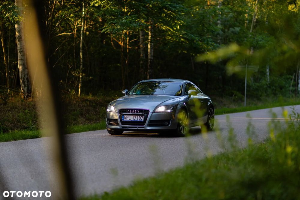 Audi TT Coupé 3.2 Quattro DSG - 18
