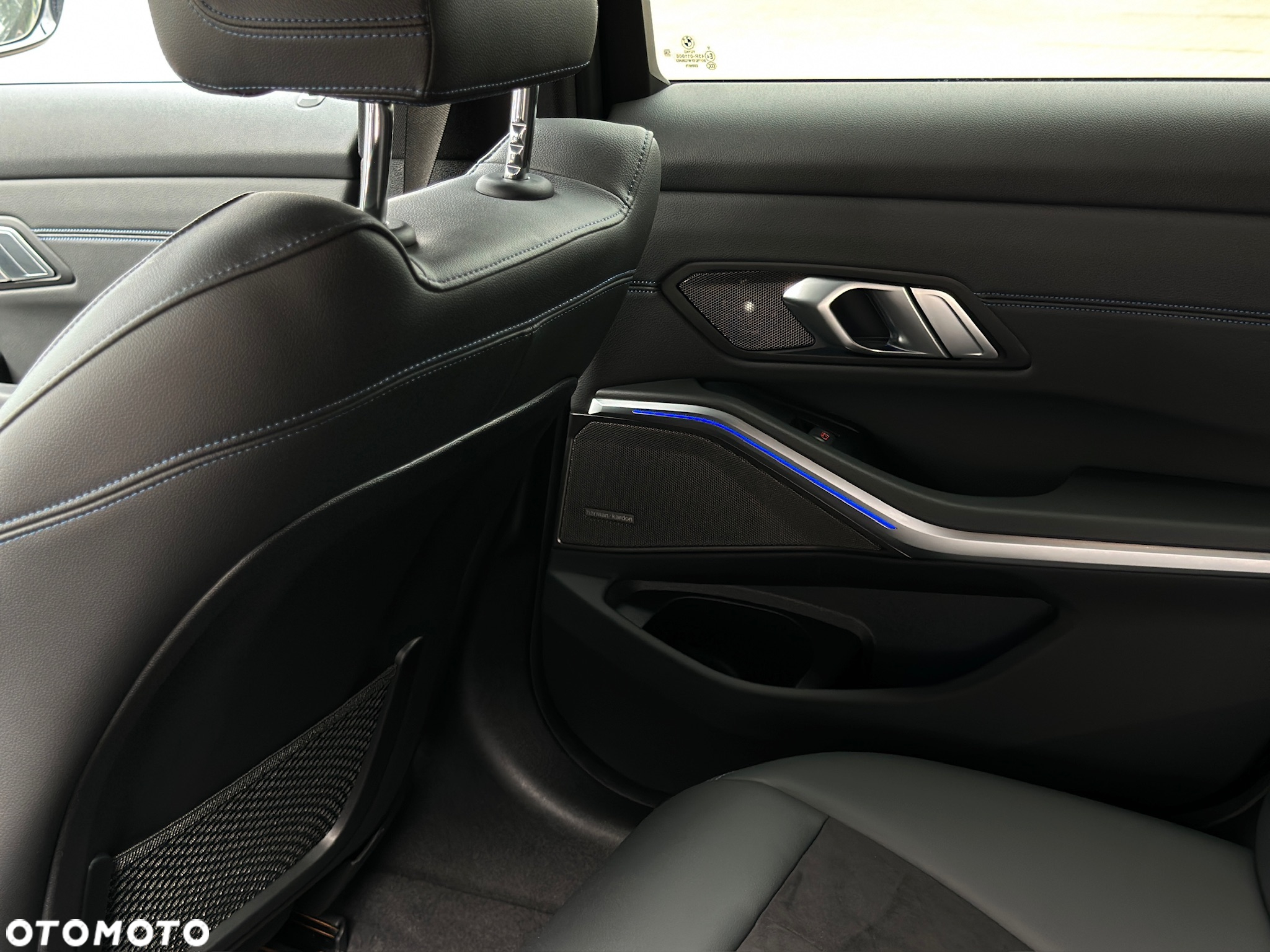 BMW Seria 3 330i M Sport sport - 25