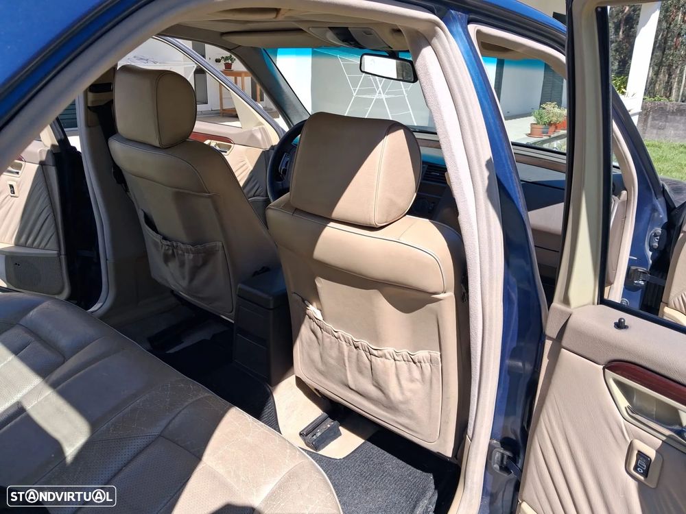 Mercedes-Benz C 180 Elegance - 8