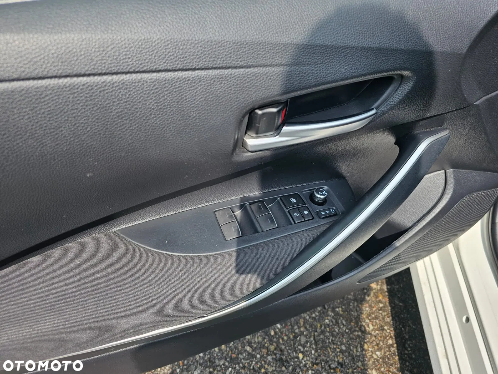 Toyota Corolla 1.8 Hybrid GPF Comfort - 12