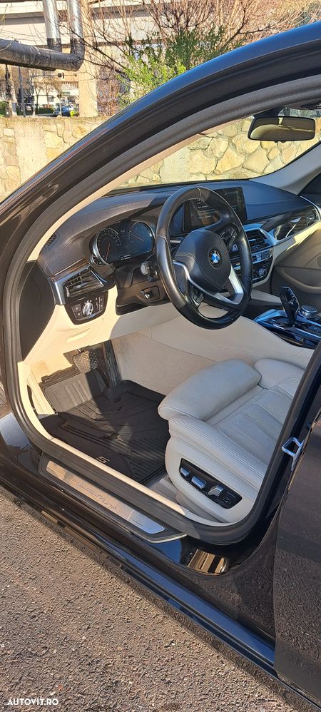 BMW Seria 5 520d Aut. Luxury Line - 3