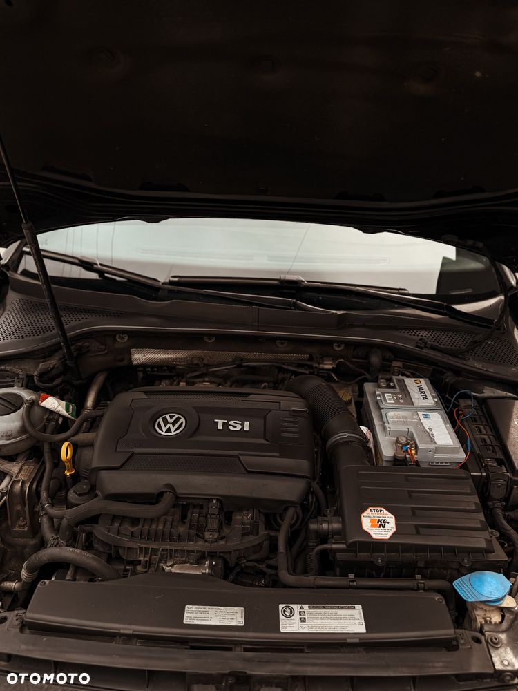 Volkswagen Golf - 15