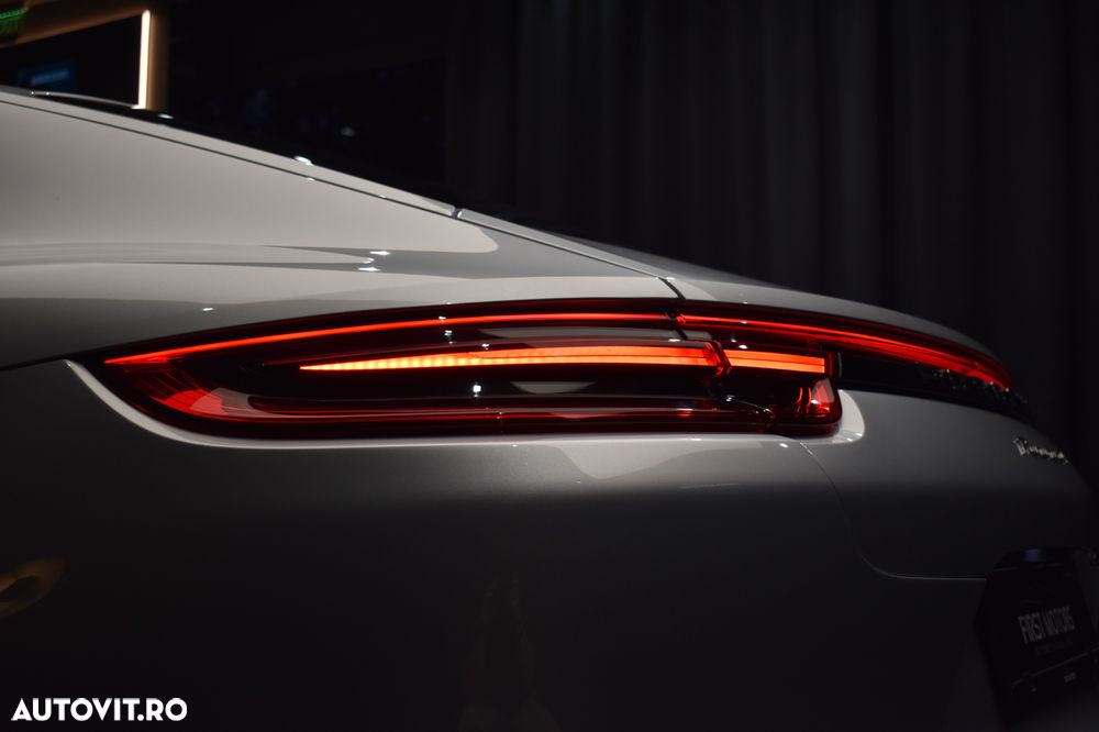 Porsche Panamera 4 - 31