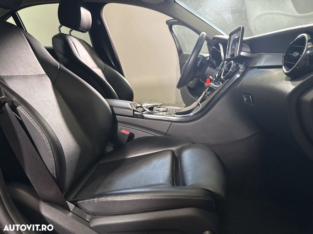 Mercedes-Benz C 220 d 9G-TRONIC - 12