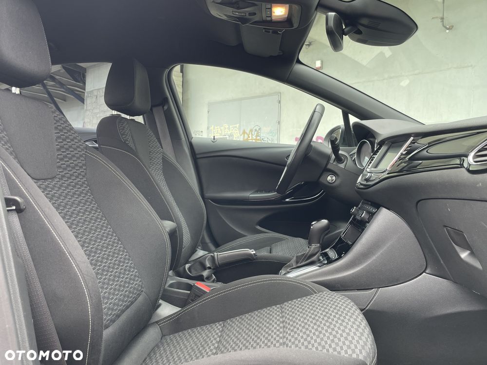 Opel Astra 1.4 T Dynamic S&S - 25