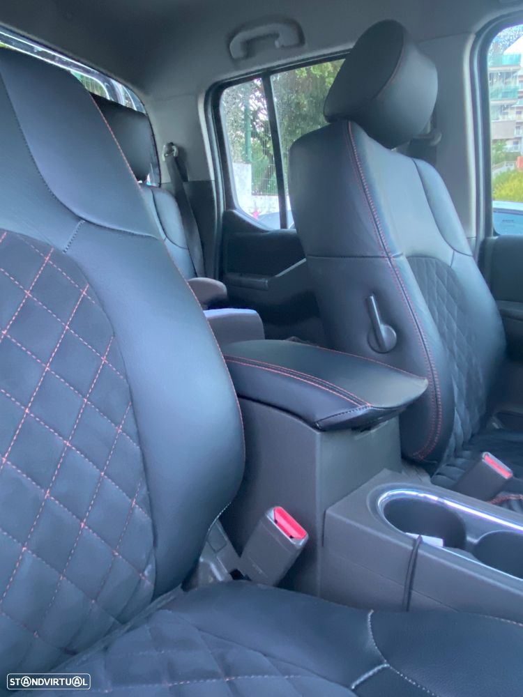 Nissan Navara 2.5 dCi CD LE Hi-Tech +P.Premium 4WD - 15