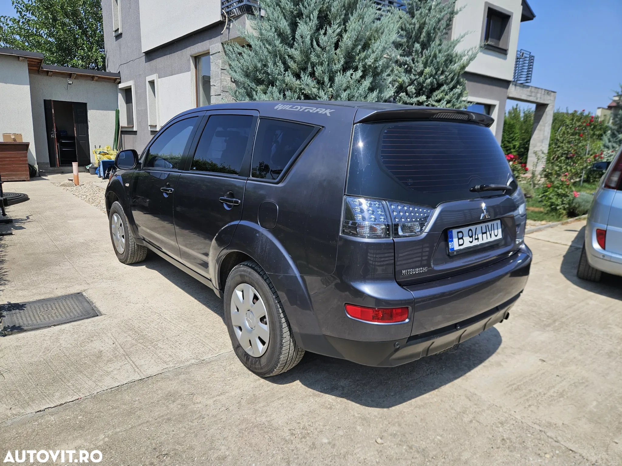 Mitsubishi Outlander 2.0 DI-D Instyle+ - 11