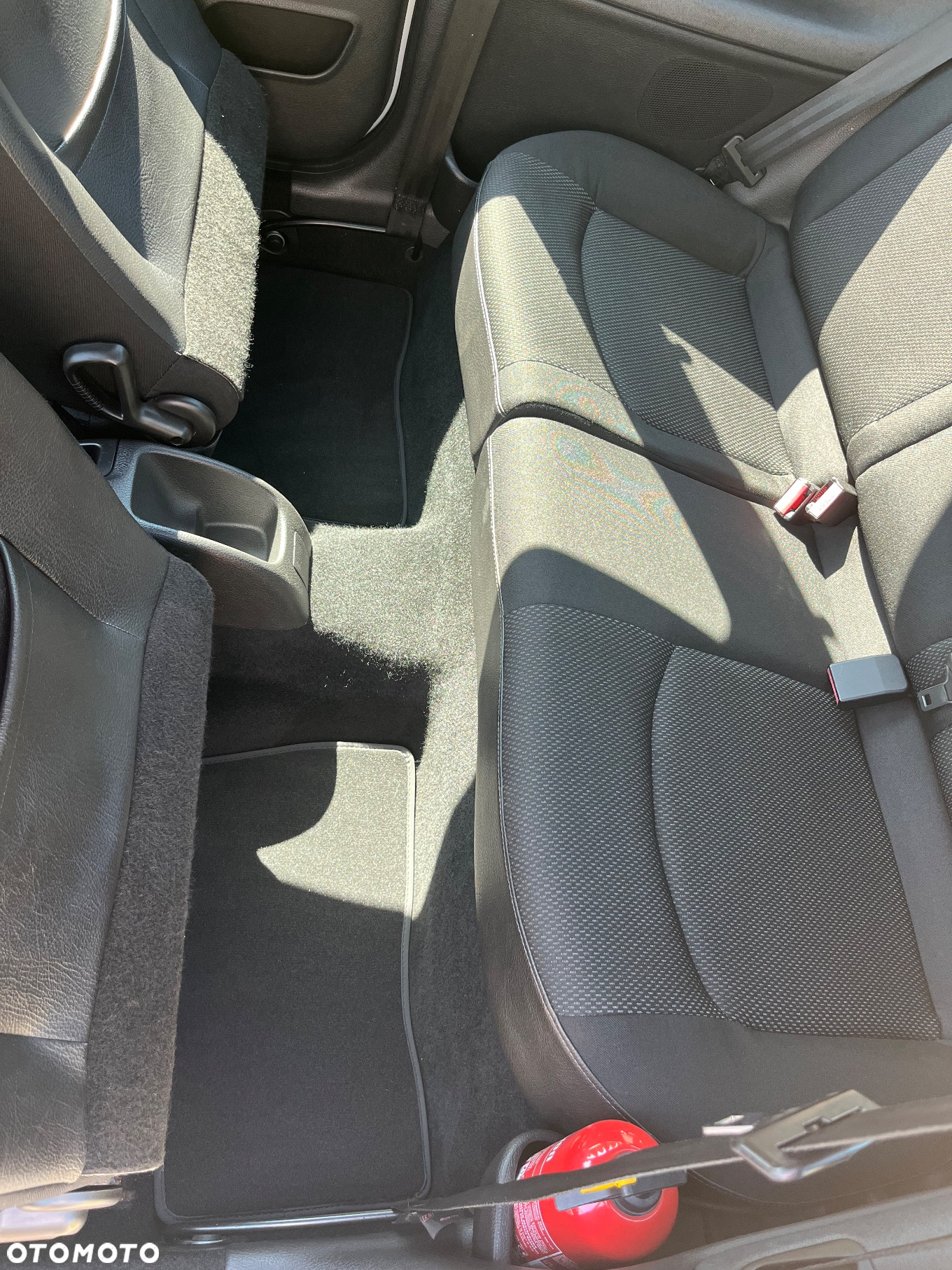 Peugeot 206 75 JBL - 23