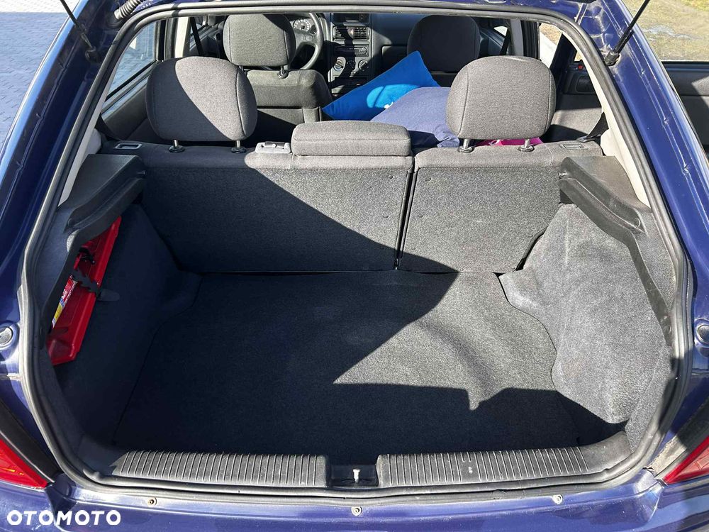 Opel Astra 1.4 Enjoy - 10