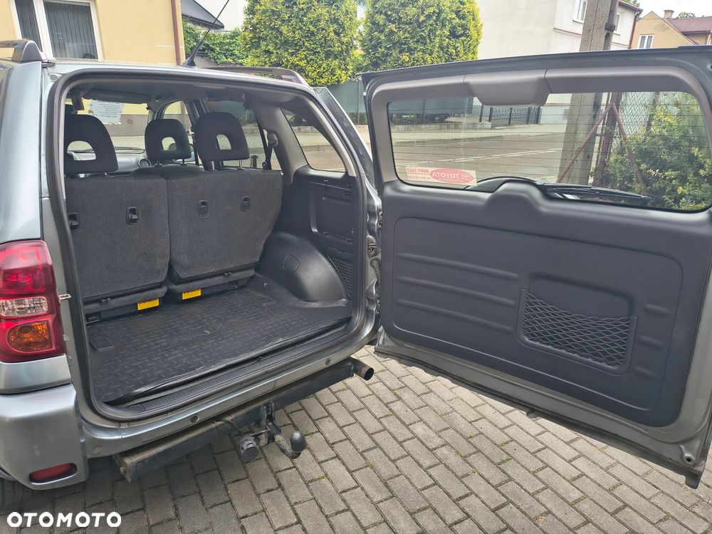 Toyota RAV4 2.0 D-4D 4x4 - 6