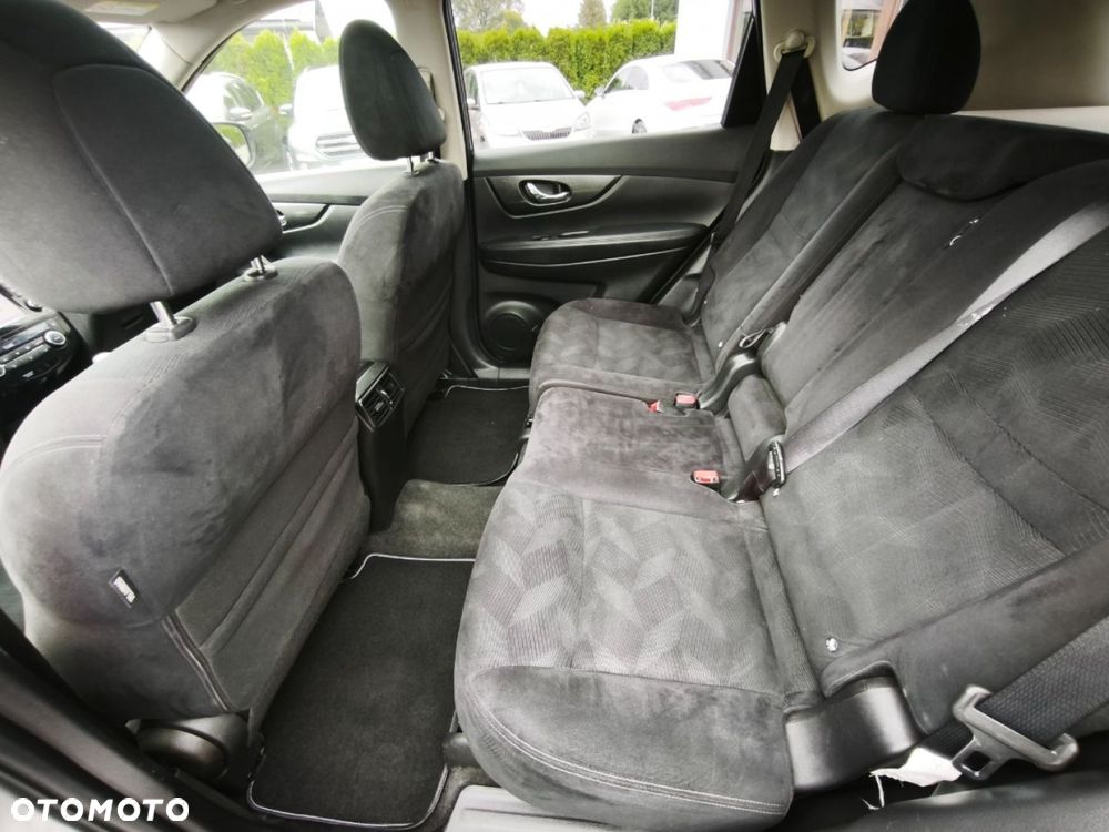 Nissan X-Trail - 16
