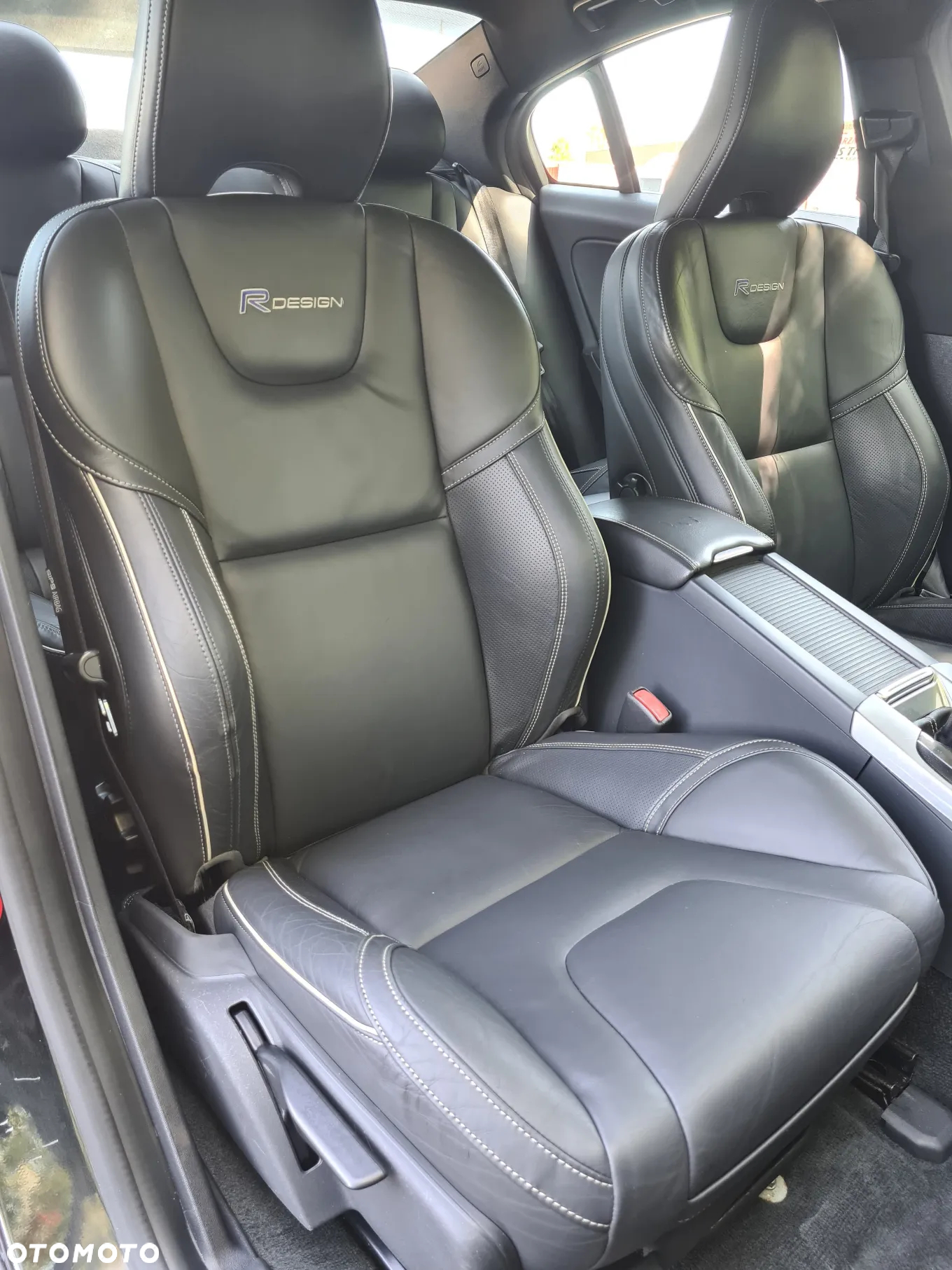 Volvo S60 D4 Drive-E R-Design Momentum - 11