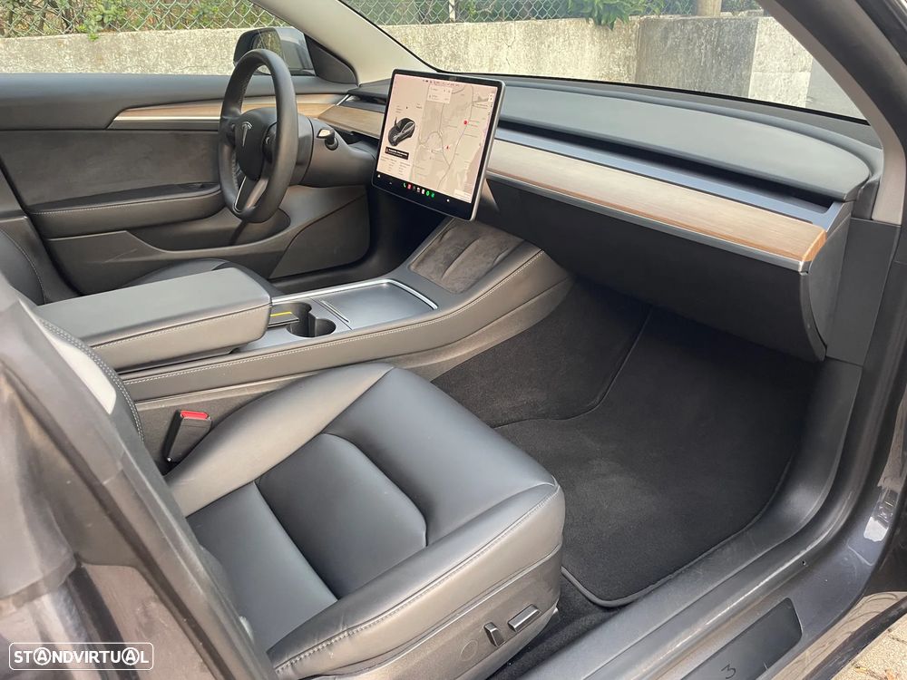 Tesla Model 3 Tração Traseira - 26