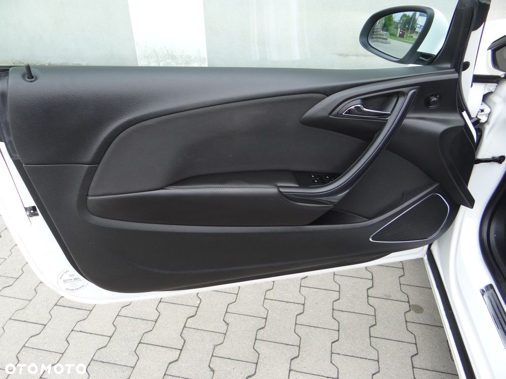 Opel Cascada 1.6 ECOTEC DI Turbo ecoFLEX Start/Stop Edition - 30