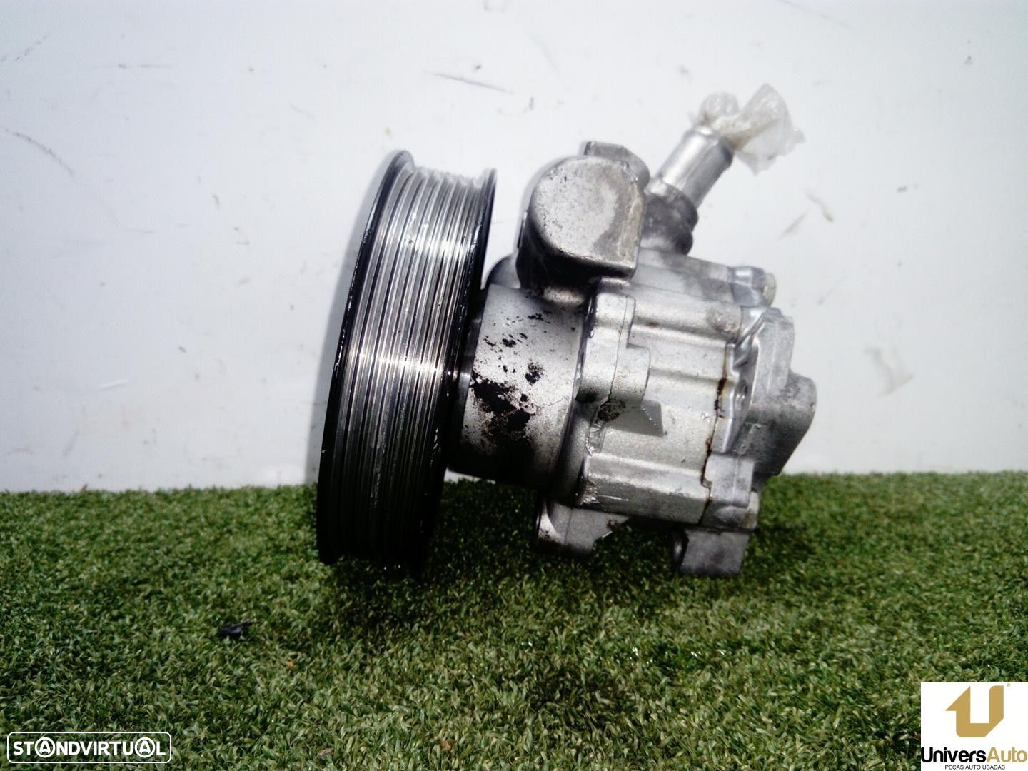 BOMBA DIREÇÃO AUDI A4 AVANT 2006 -8E0145155N - 2