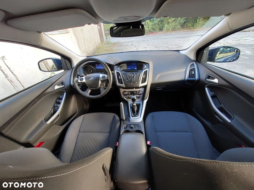 Ford Focus - 22