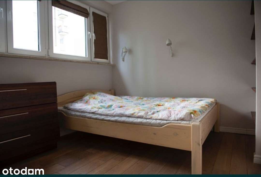 Wynajmę 3-pokojowe mieszkanie 50 m² z balkonem na Powiślu od 01.10.