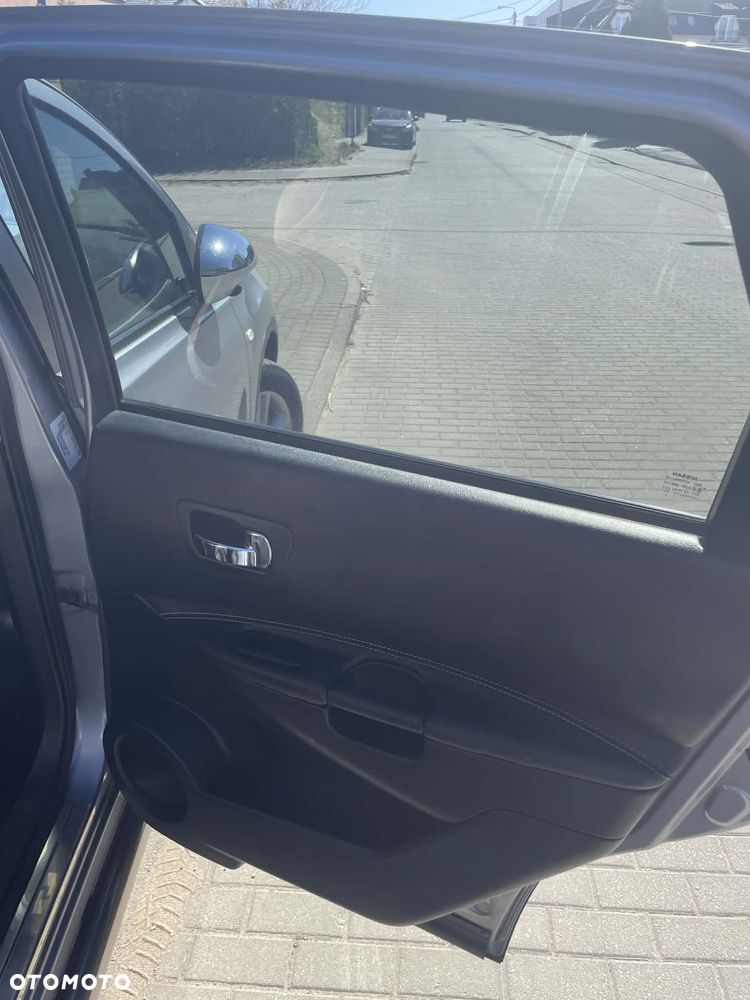 Nissan Qashqai+2 2.0 4x4 Tekna Premium CVT - 26