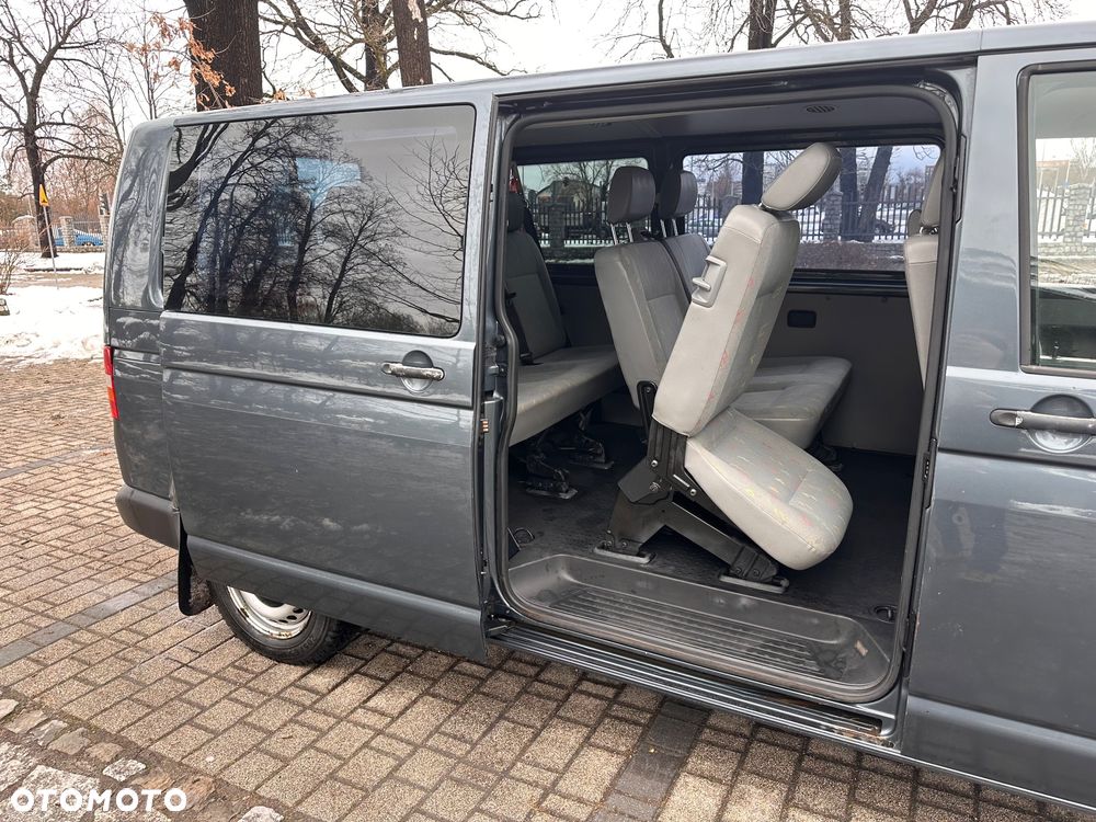 Volkswagen Transporter Caravelle Lang (5.Si.) - 8