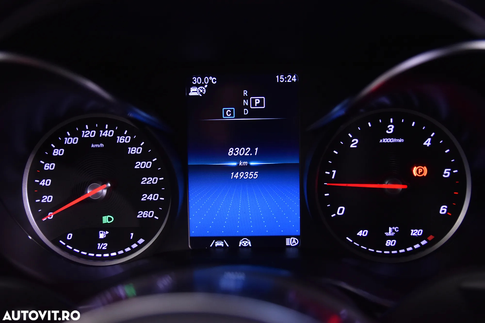 Mercedes-Benz GLC 300 d 4MATIC - 10