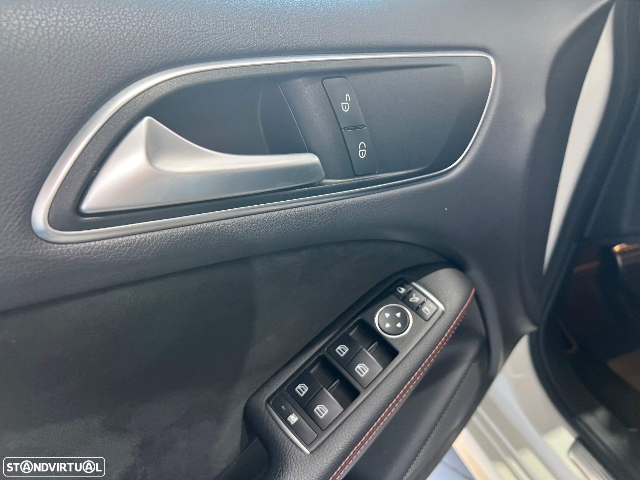 Mercedes-Benz B 220 (CDI) d 7G-DCT AMG Line - 22