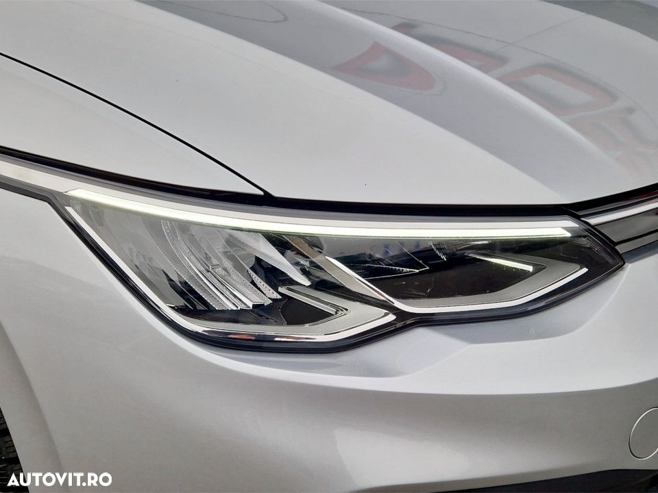 Volkswagen Golf 1.0 eTSI MHEV 110CP DSG Life - 9