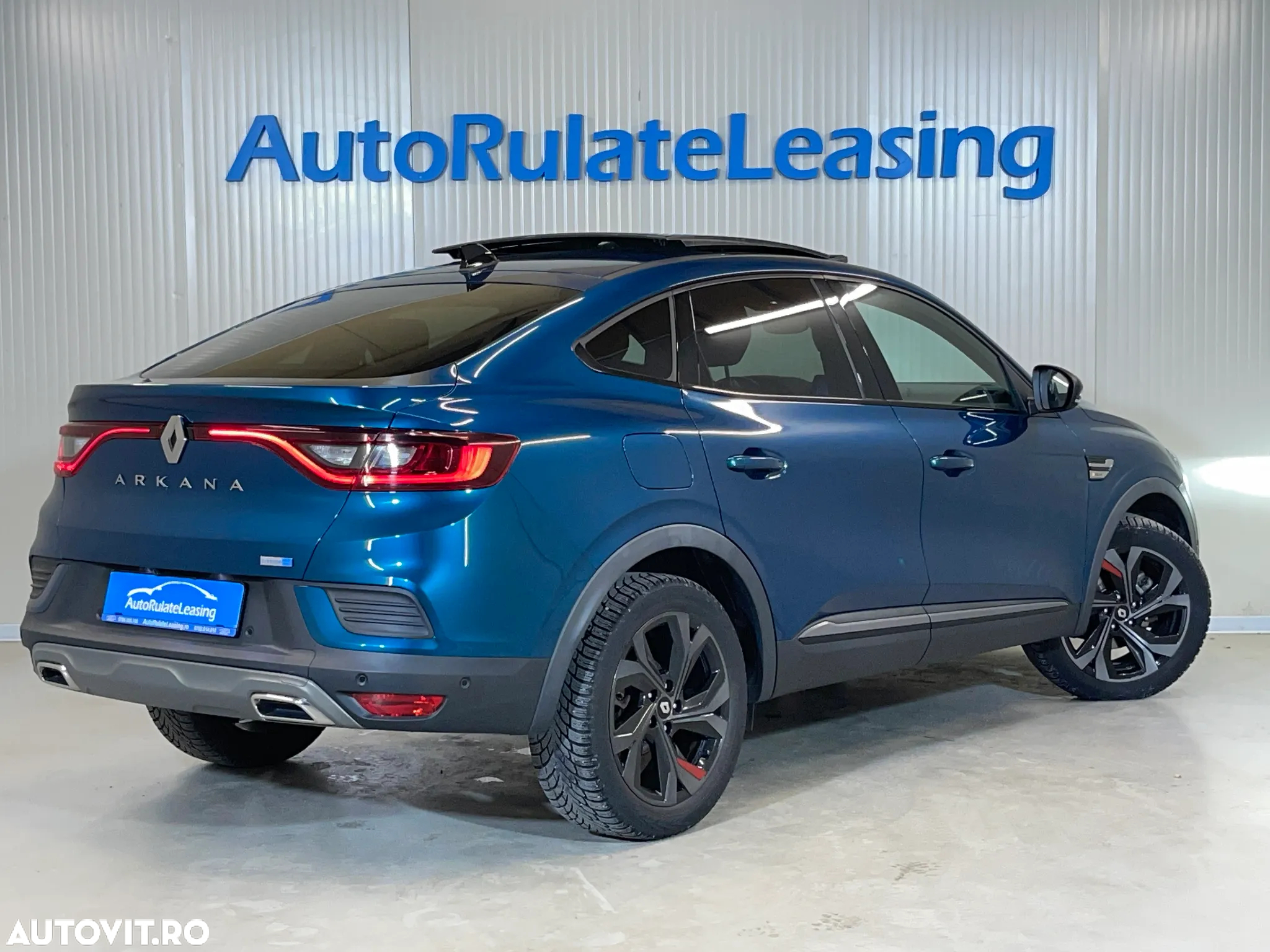 Renault Arkana E-TECH Hybrid RS Line - 3