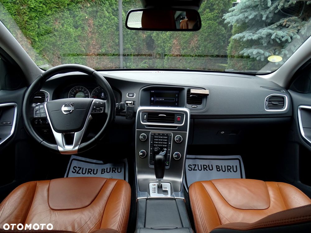 Volvo S60 D3 Geartronic RDesign - 15