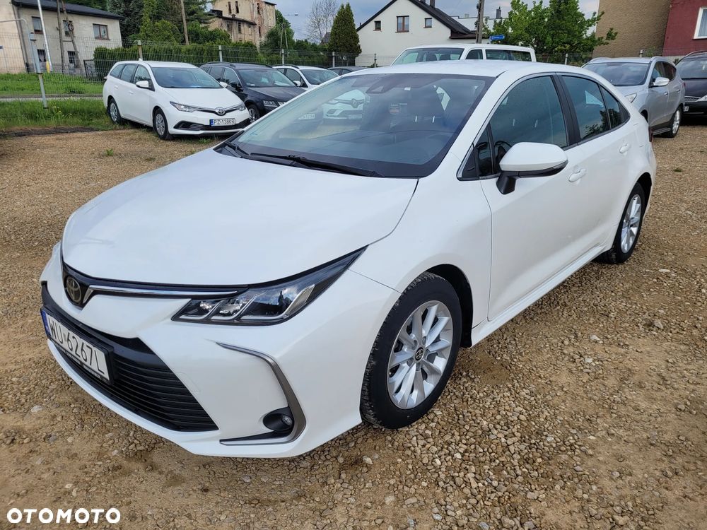 Toyota Corolla 1.6 Comfort - 17