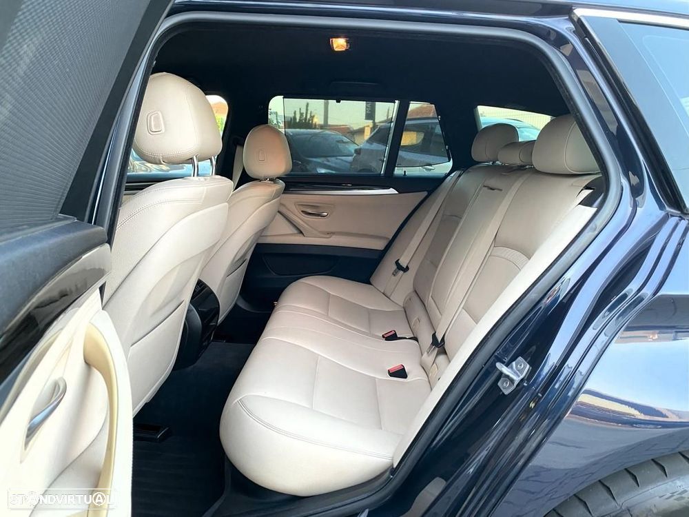 BMW 520 d Line Luxury Auto - 33