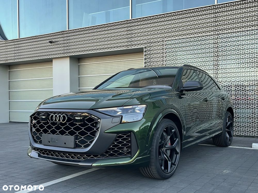 Audi RS Q8 - 1