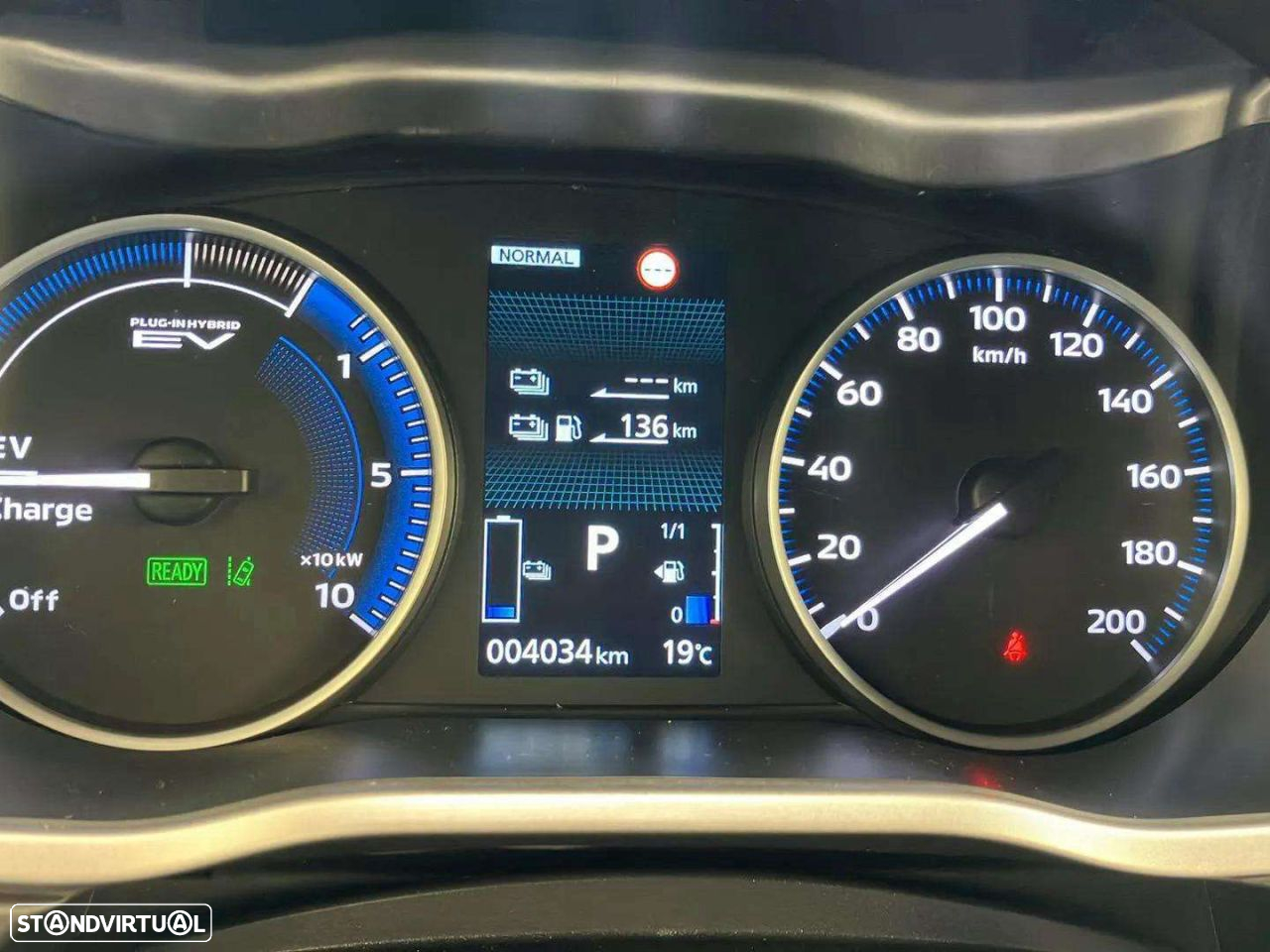 Mitsubishi Eclipse Cross - 11