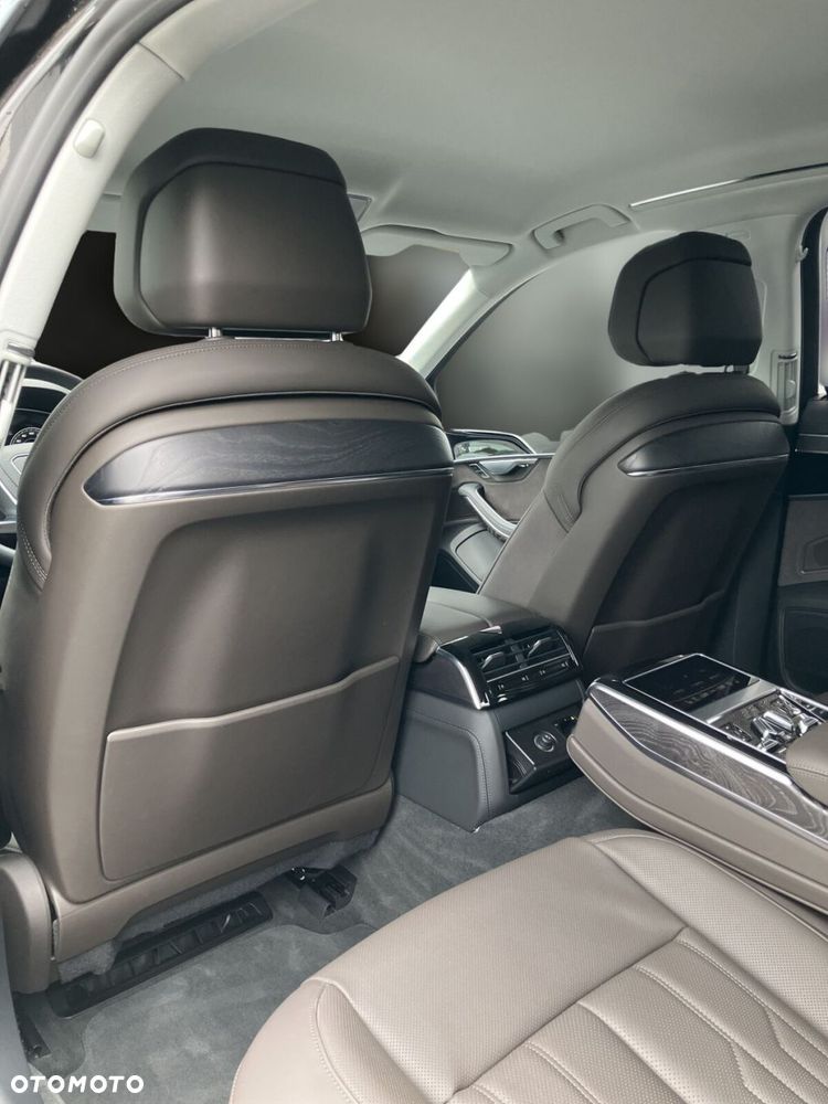 Audi A8 - 16