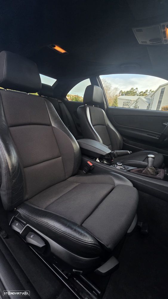 BMW 120 d Limited Edition Lifestyle c/ M Sport Pack - 9