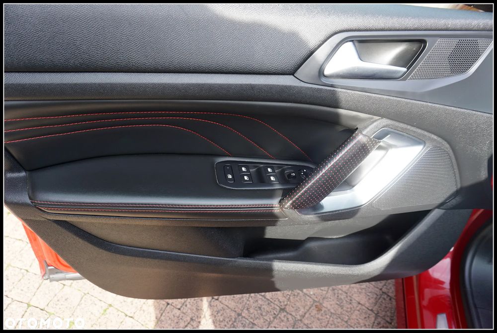 Peugeot 308 BlueHDi FAP 150 EAT6 Stop&Start GT-Line Edition - 16