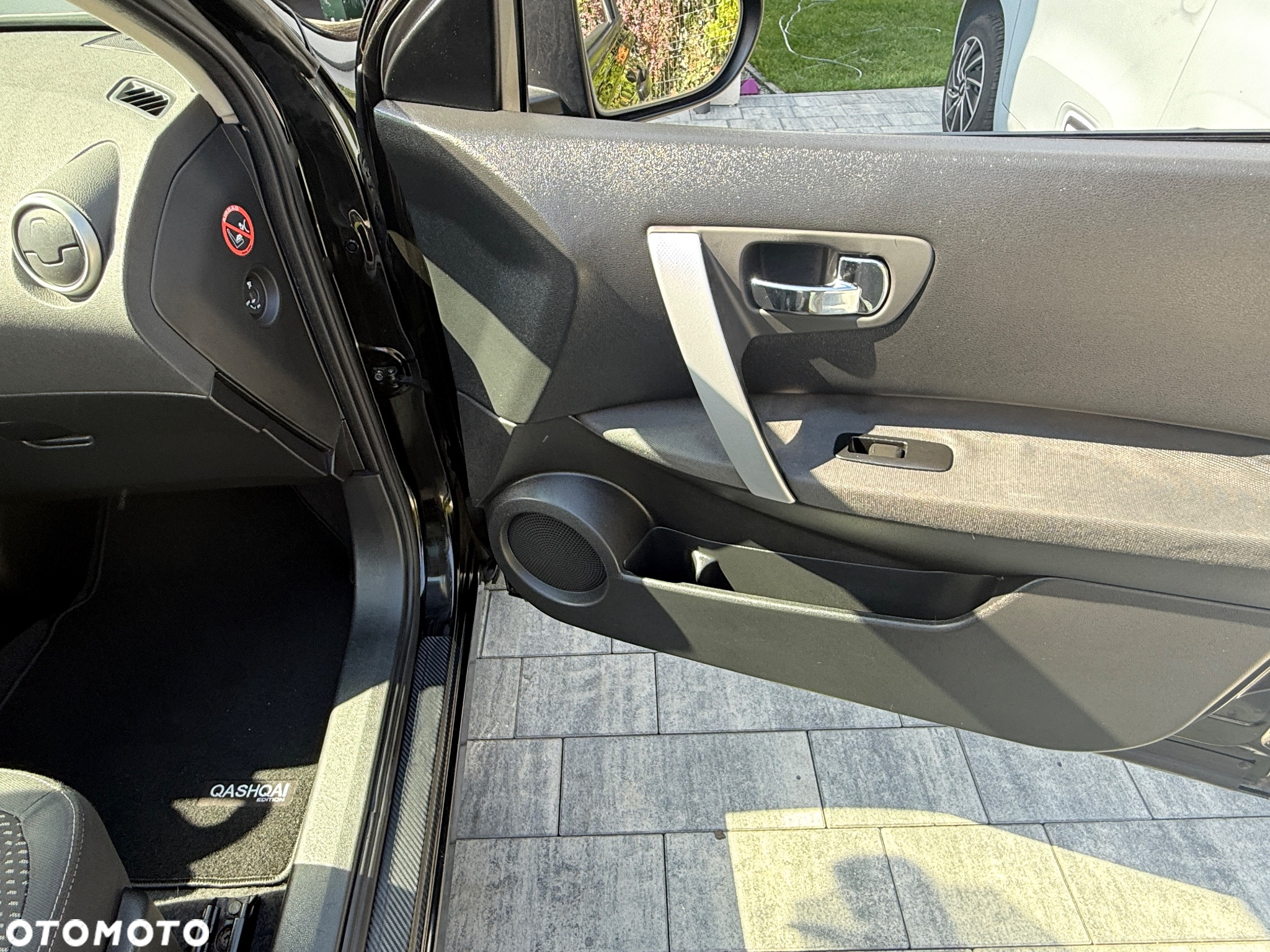 Nissan Qashqai 2.0 4x4 Tekna - 32