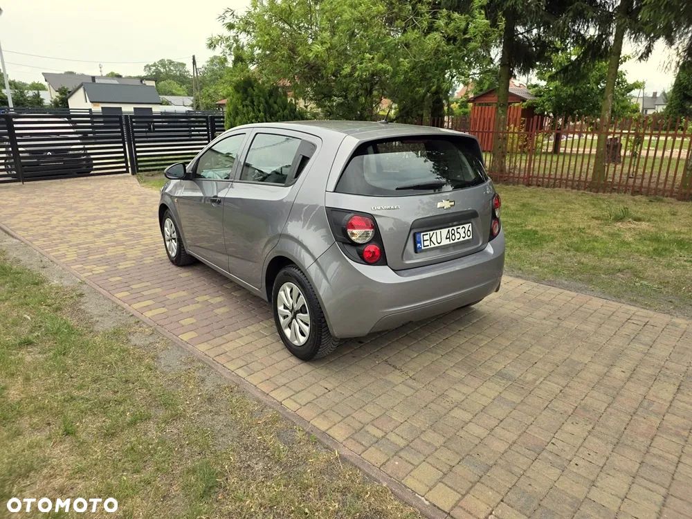 Chevrolet Aveo 1.2 LS - 3
